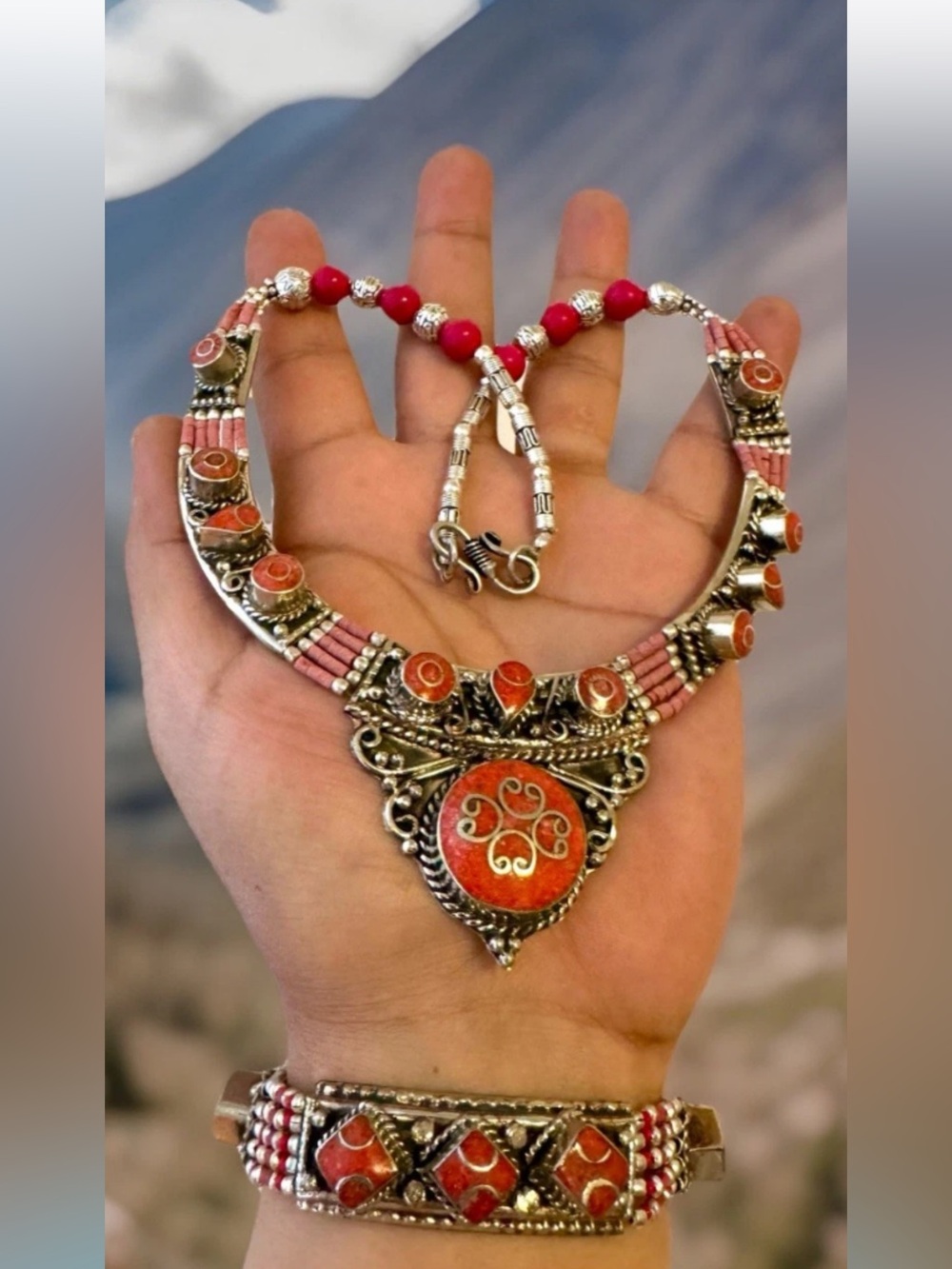Handcrafted Ethnic Indo/Tibet Tribal Theme Artisan Necklace Inlay Stone & Silver